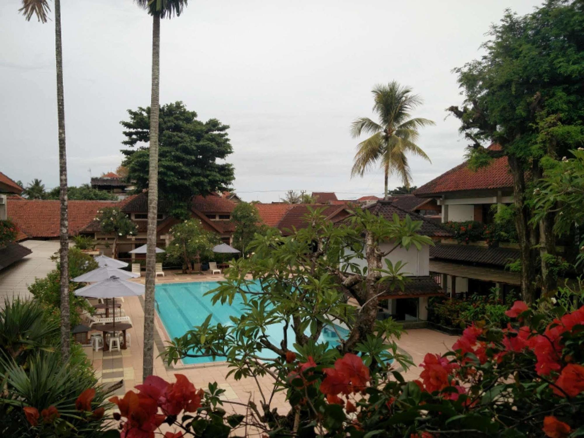 Pantai Indah Resort Hotel Barat Pangandaran Bagian luar foto
