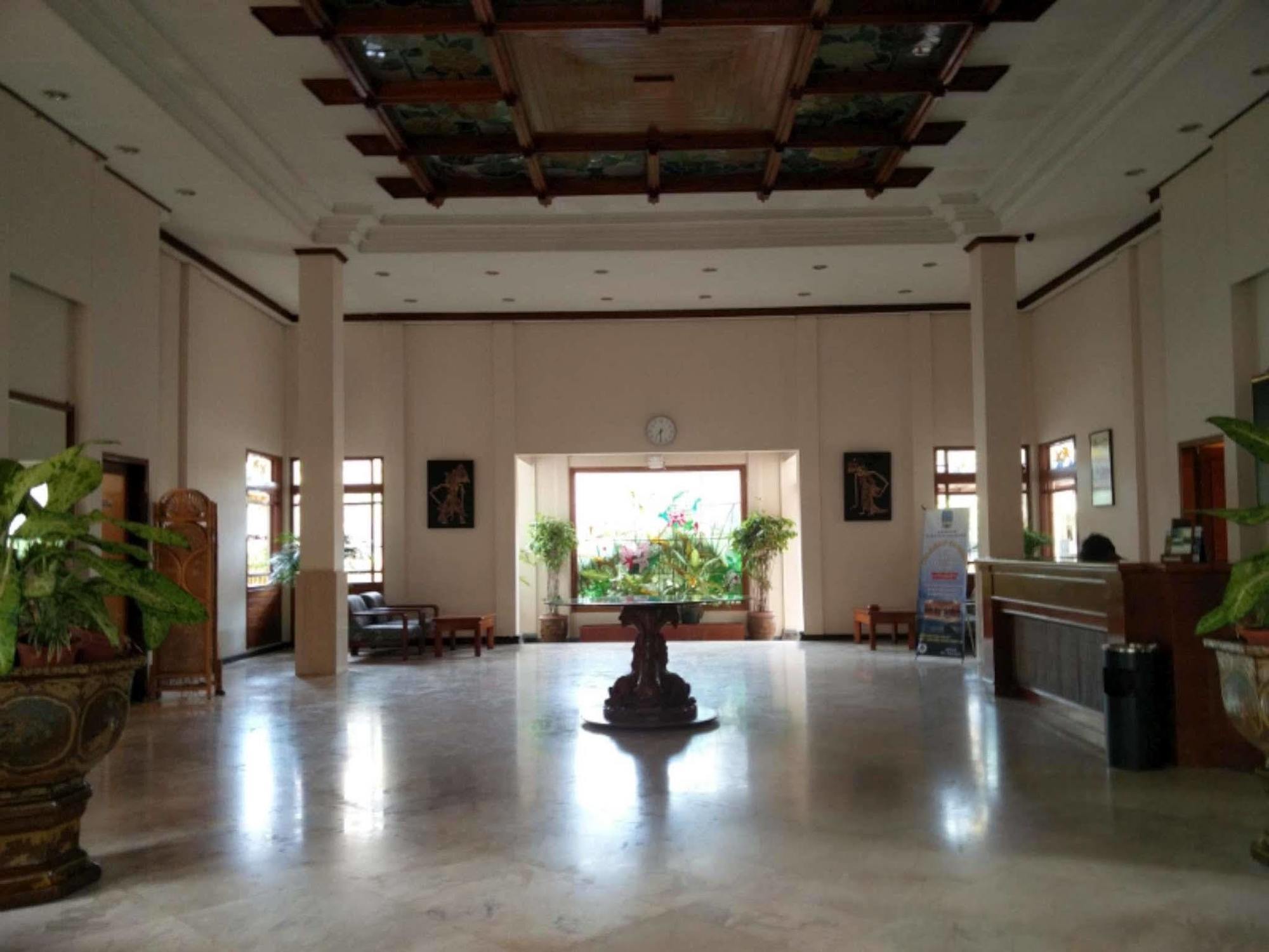 Pantai Indah Resort Hotel Barat Pangandaran Bagian luar foto