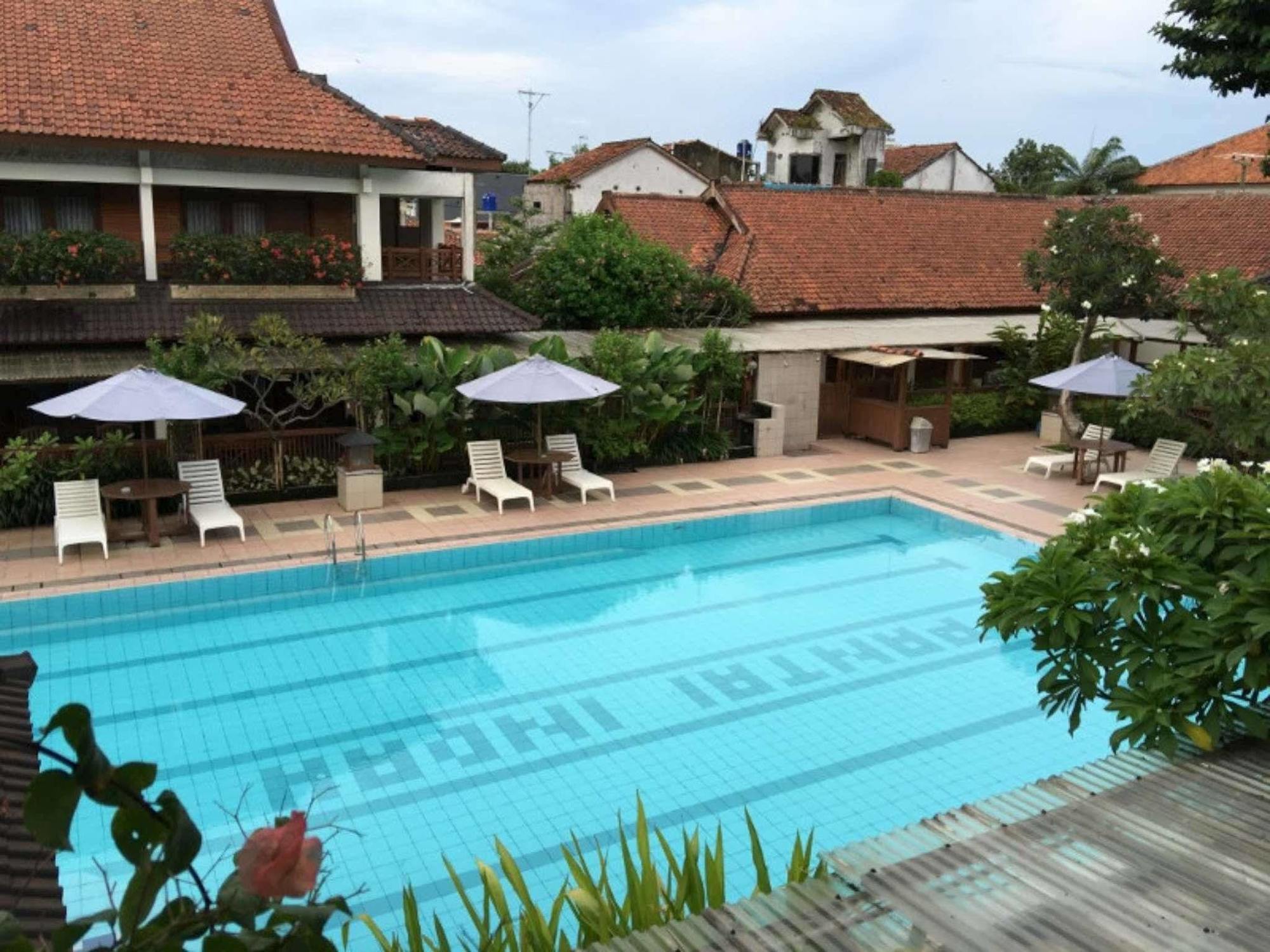 Pantai Indah Resort Hotel Barat Pangandaran Bagian luar foto
